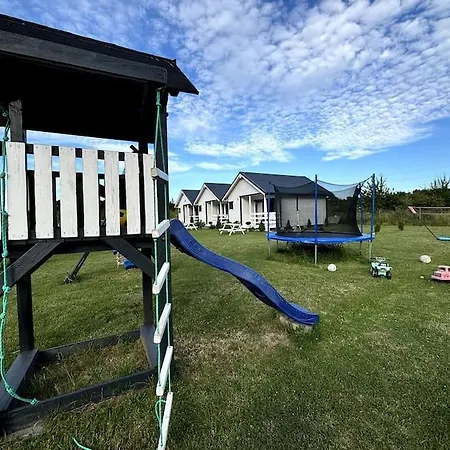Nadmorska Fala Rusinowo Holiday home *